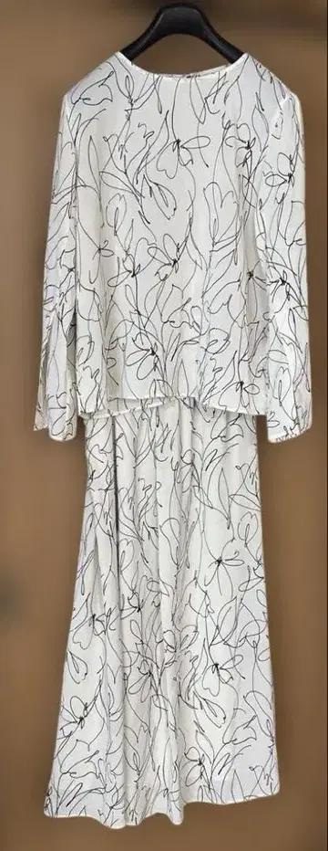 INDIVI 셋업 40