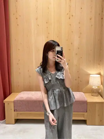 mystic 미사용 새상품 셔링 프릴 올인원