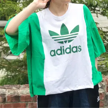 adidas 오버사이즈 리메이크 티셔츠 화이트/그린