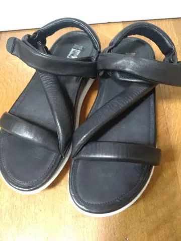 핏플랍 fitflop 샌들 US8 25cm 블랙