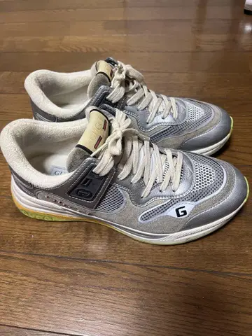 G 스니커즈 실버