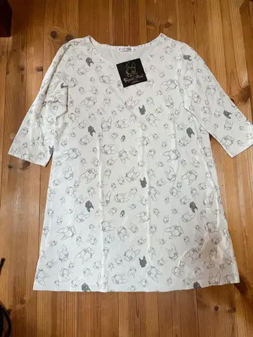 UNIQLO T셔츠