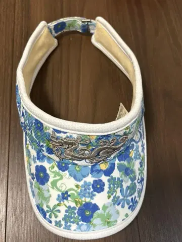 Dance With Dragon 꽃무늬 바이저