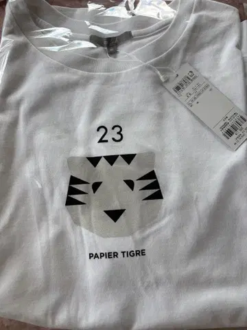 PAPIER TIGRE 타이거 그래픽 T셔츠