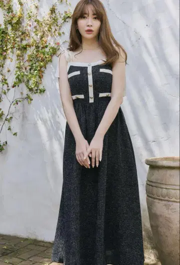 Herlipto Verona Tweed Long Dress