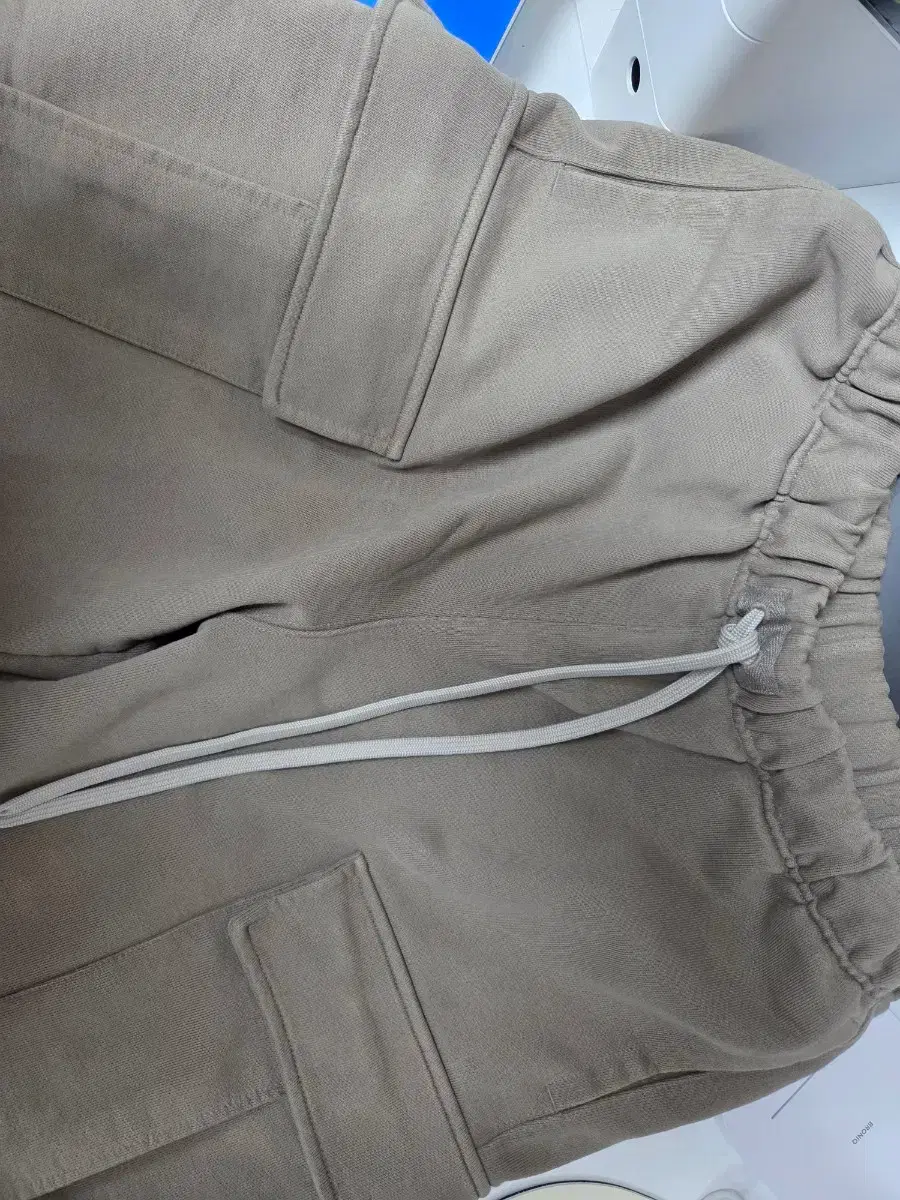 Moif Functional Uniform Overmill Sweatpants Short