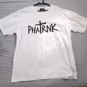 PHATRNK 로고 프린트 화이트 T셔츠