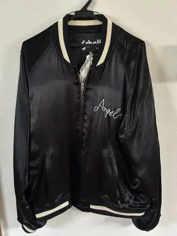 Schott NYC 블랙 새틴 스카잔
