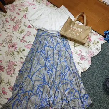 NANALU 파랑과 그레이 스커트 셋업