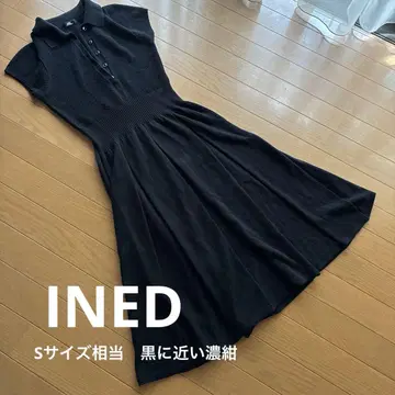 새상품급 INED 다크 네이비 니트 폴로 원피스 반팔