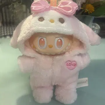 마이멜로디 럽부 인형 옷 갈아입히기