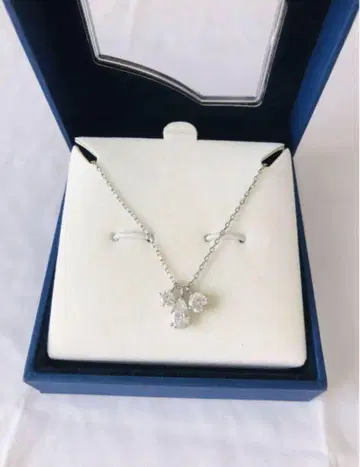 스와로브스키 SWAROVSKI Attract 펜던트 목걸이