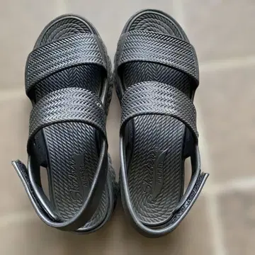 Skechers 컴포트 샌들 Arch Fit