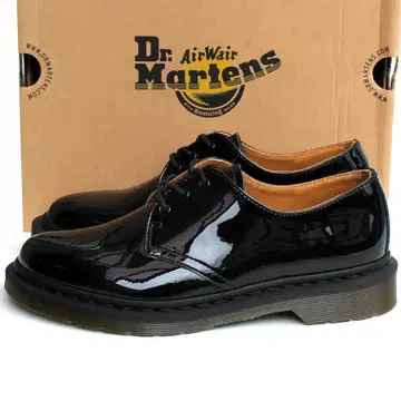 미사용 Dr. Martens 패턴트 레더 신발 에나멜 블랙