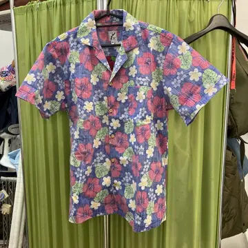 새상품 미사용 Okinawa Island Wear 카리유시 알로하 꽃무늬