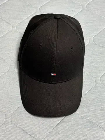 TOMMY HILFIGER 블랙 야구 모자 [새상품급]
