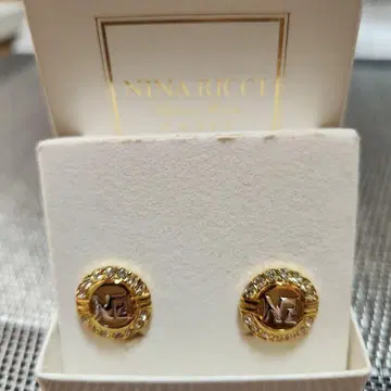 NINA RICCI 골드 크리스탈 이어링