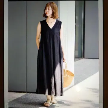B.C STOCK 린넨 레이온 슬리브리스 원피스