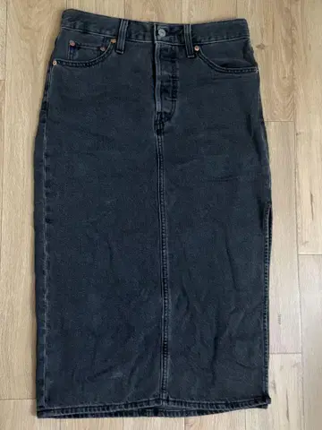 Levi's
