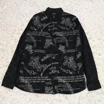 00s Cross shirt gimmick grunge y2k black