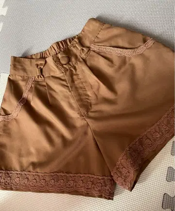 axes femme 브라운 레이스 숏팬츠