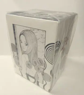 UNBOX INDUSTRIES 이토 준지 고토 키리에 화이트 블랙