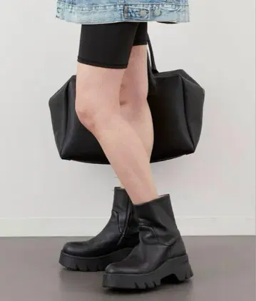 Gianvito Rossi 잔비토 로시 가죽 부츠 MONTEY