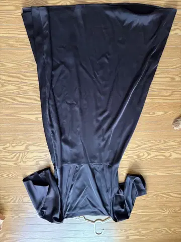 Banana R e pu b lic 블랙 티셔츠 원피스. 새 상품