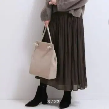 NOBLE 노블 샤이니 개더 스커트 새틴 플리츠 손세탁 가능