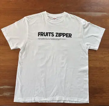 [ FC 한정 ] 복각 FRUITS ZIPPER 스테디셀러 티셔츠 화이트