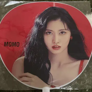 TWICE MOMO 부채 포토 카드 배지 세트