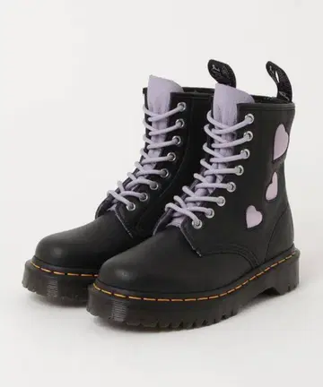 Dr. Martens 1460 ZIP HEART 8홀 부츠