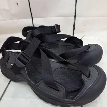 새상품급 킨 샌들 제라포트 25cm