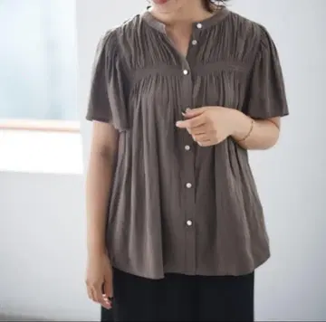 르쿨블랑 파우더 새틴 셔링 프렌치 블라우스 모카 38