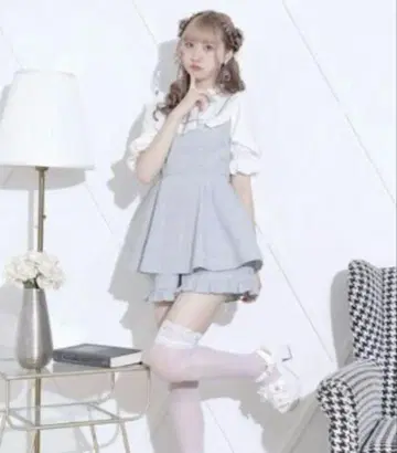 노에미 레이스 요크 프릴 셋업 리즈리사 앙크루즈