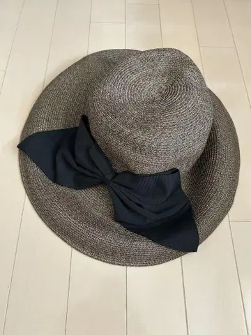 밀짚모자 뷰란스