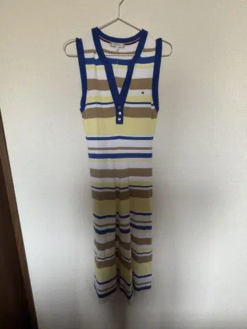 TOMMY HILFIGER 타미힐피거 원피스 슬리브리스