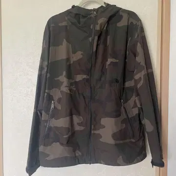 THE NORTH FACE 카모플라쥬 마운틴 후드티