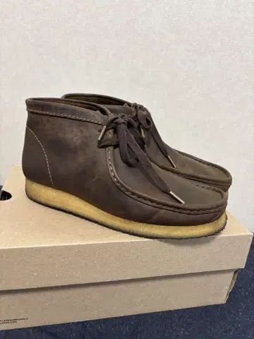 CLARKS ORIGINALS 왈라비 부츠