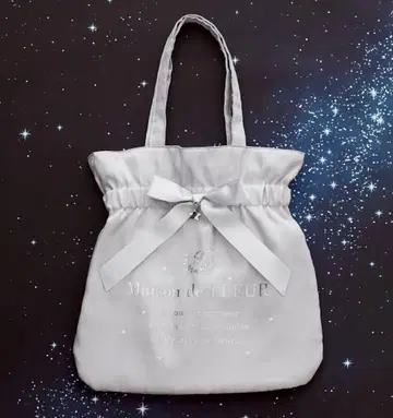 미사용 새상품 Maison de FLEUR 스타 샤이니 리본 토트백