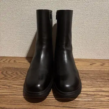 핏핏 사이드 지퍼 컴뱃 부츠 블랙 24