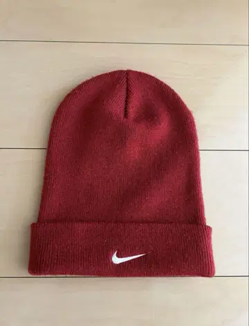 NIKE 90s 비니