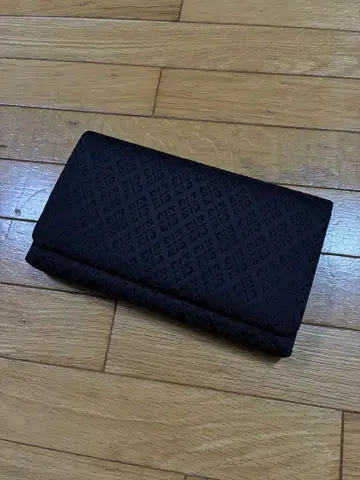 블랙 패브릭 클러치백
