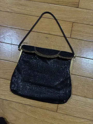 블랙 메탈릭 파티 백