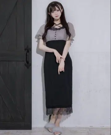 pium 레이스 도킹 타이트 롱 원피스 그레이