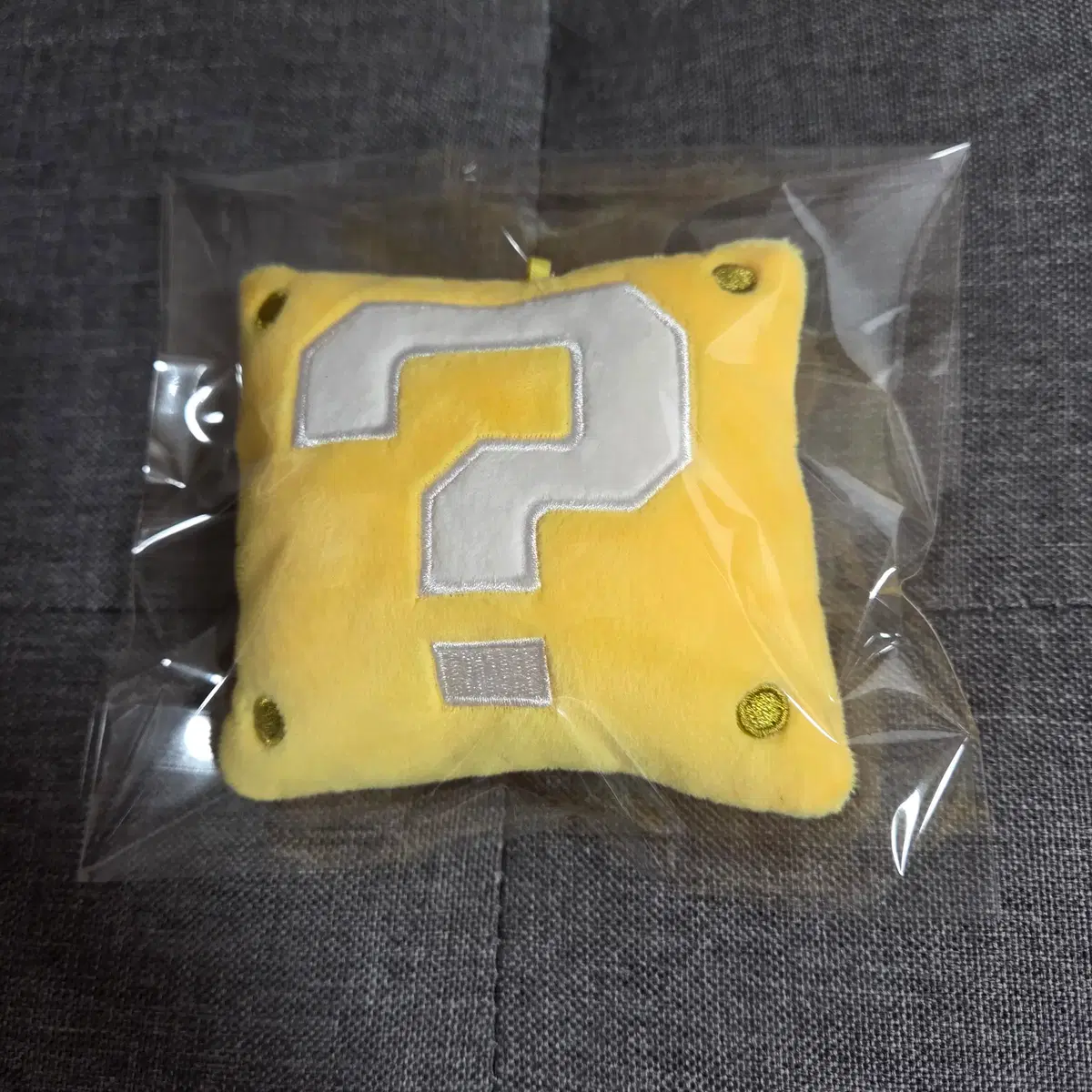 일본]슈퍼마리오 다이컷 코인 케이스 물음표 상자 판매합니다~ | 브랜드 중고거래 플랫폼, 번개장터