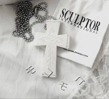 SCULPTOR 크로스 스트랩 월렛 스컬프터
