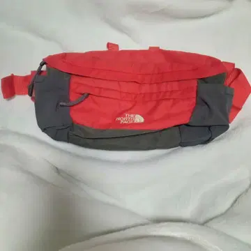 THE NORTH FACE 힙색 레드/그레이