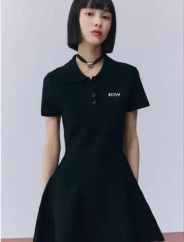 에이미 이스트 월 프리미엄 박스 원피스 블랙