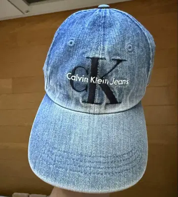 Calvin Klein Jeans 데님 캡